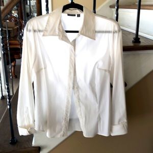 White button down long sleeve w French cuff medium